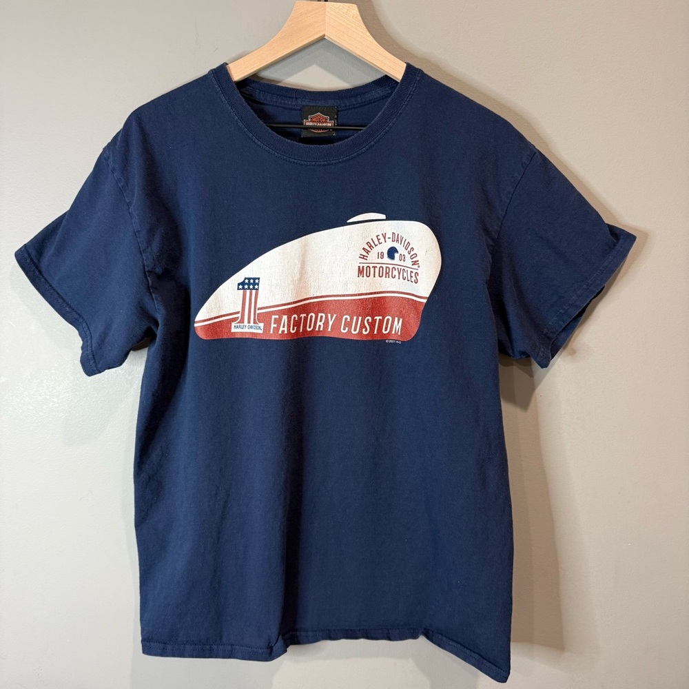 Harley-Davidson Navy Blue Tee with White and Red Tank Graphic